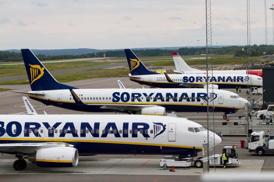Все пропало: как соцсети упиваются горем по уходу Ryanair из Украины - 56992 Все пропало: как соцсети упиваются горем по уходу Ryanair из Украины - фото 56992