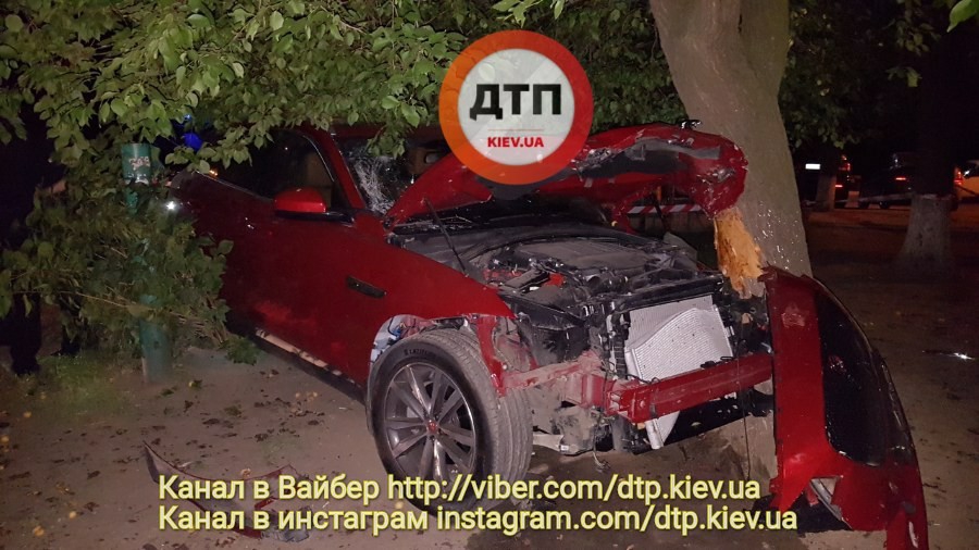 Пьяный полицейский сбил двоих пешеходов и пытался скрыться - 59212 Пьяный полицейский сбил двоих пешеходов и пытался скрыться - фото 59212