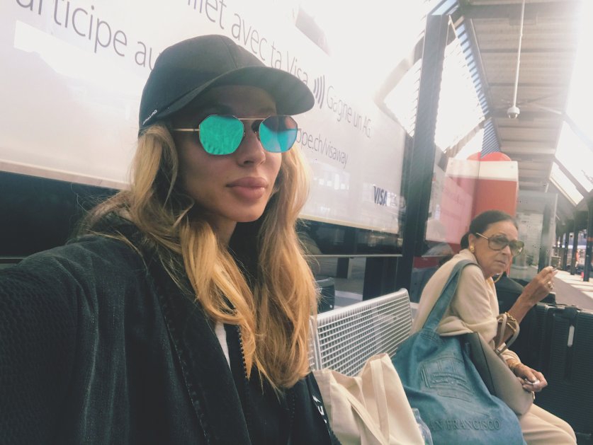 LOBODA обожает гулять в городах, где выступает - 55998 LOBODA обожает гулять в городах, где выступает - фото 55998