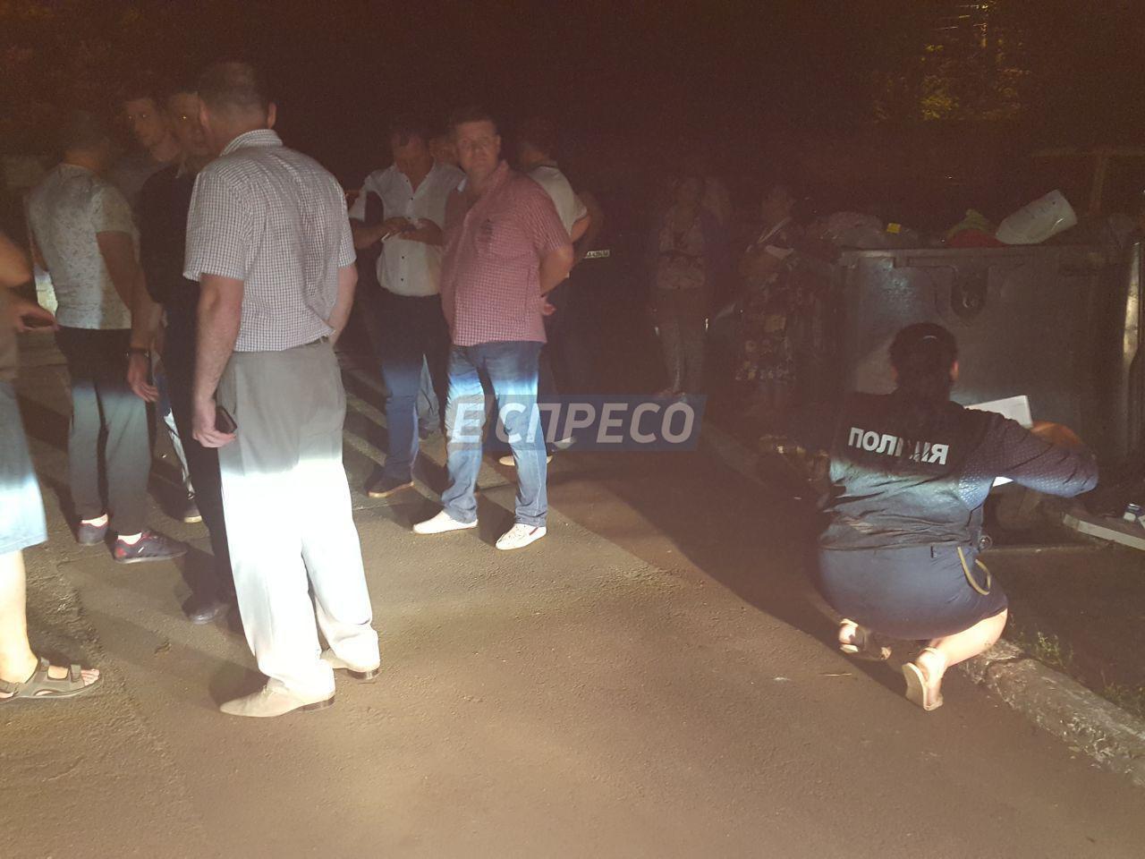 В Киеве маньяк перерезал родственников и провел сутки с их телами - 63813 В Киеве маньяк перерезал родственников и провел сутки с их телами - фото 63813