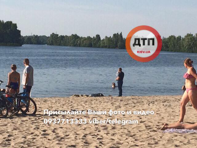 В Киеве подросток погиб на глазах у родителей - 63063 В Киеве подросток погиб на глазах у родителей - фото 63063