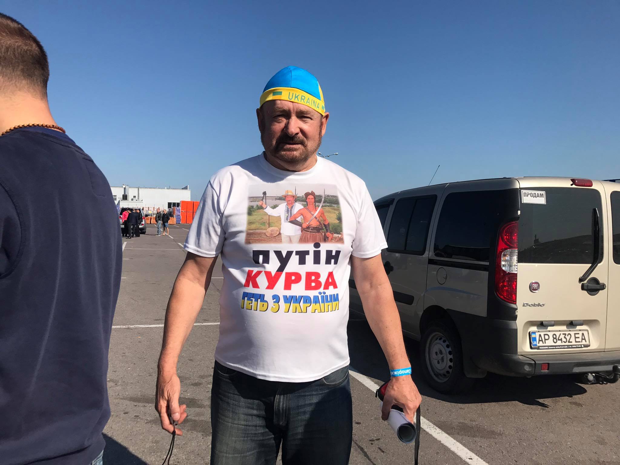 Первые 300 лиц выехали встречать Саакашвили - 72611 Первые 300 лиц выехали встречать Саакашвили - фото 72611