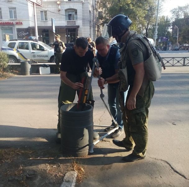 В центре Мариуполя нашли взрывчатку - 75828 В центре Мариуполя нашли взрывчатку - фото 75828