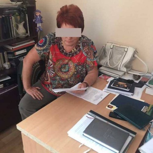 Сотрудницы музея в Мариуполе передали 52 уникальные картины в Крым - 72229 Сотрудницы музея в Мариуполе передали 52 уникальные картины в Крым - фото 72229