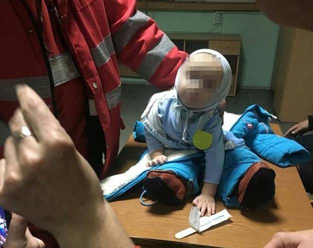 Мешал пить: В Киеве мать бросила грудничка на вокзале - 85249 Мешал пить: В Киеве мать бросила грудничка на вокзале - фото 85249