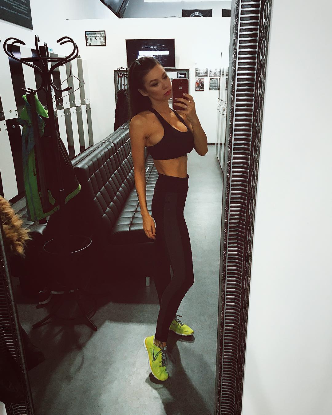 Полина Логунова - фигура - 86365 Полина Логунова - фигура - фото 86365
