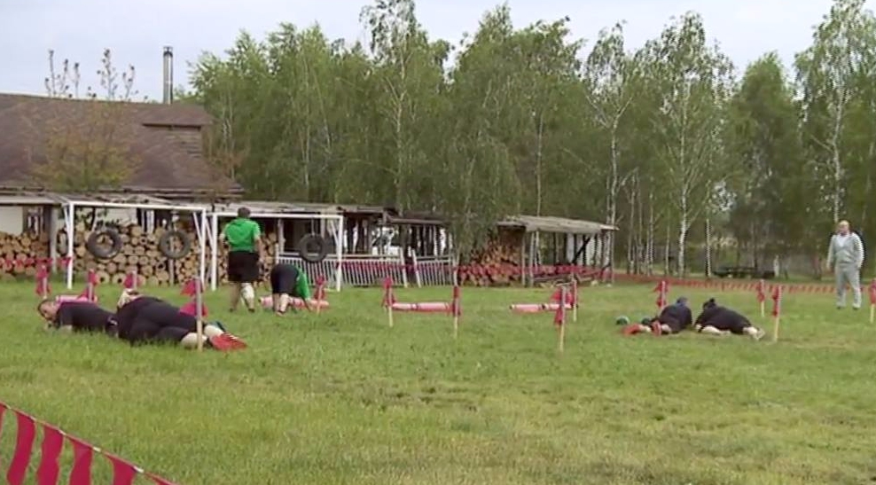 Зважені та щасливі 7 сезон 6 выпуск ползание связанными - 79251 Зважені та щасливі 7 сезон 6 выпуск ползание связанными - фото 79251