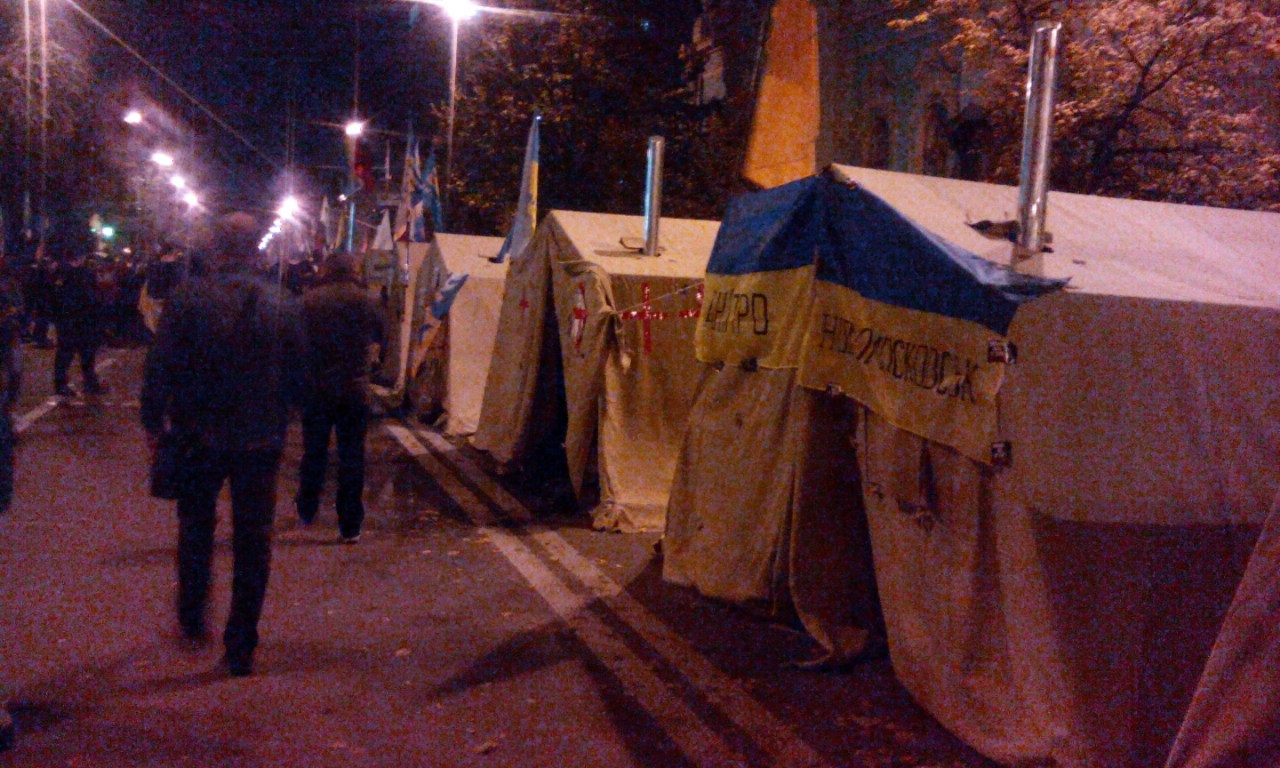 Палатки протестующих - 82565 Палатки протестующих - фото 82565