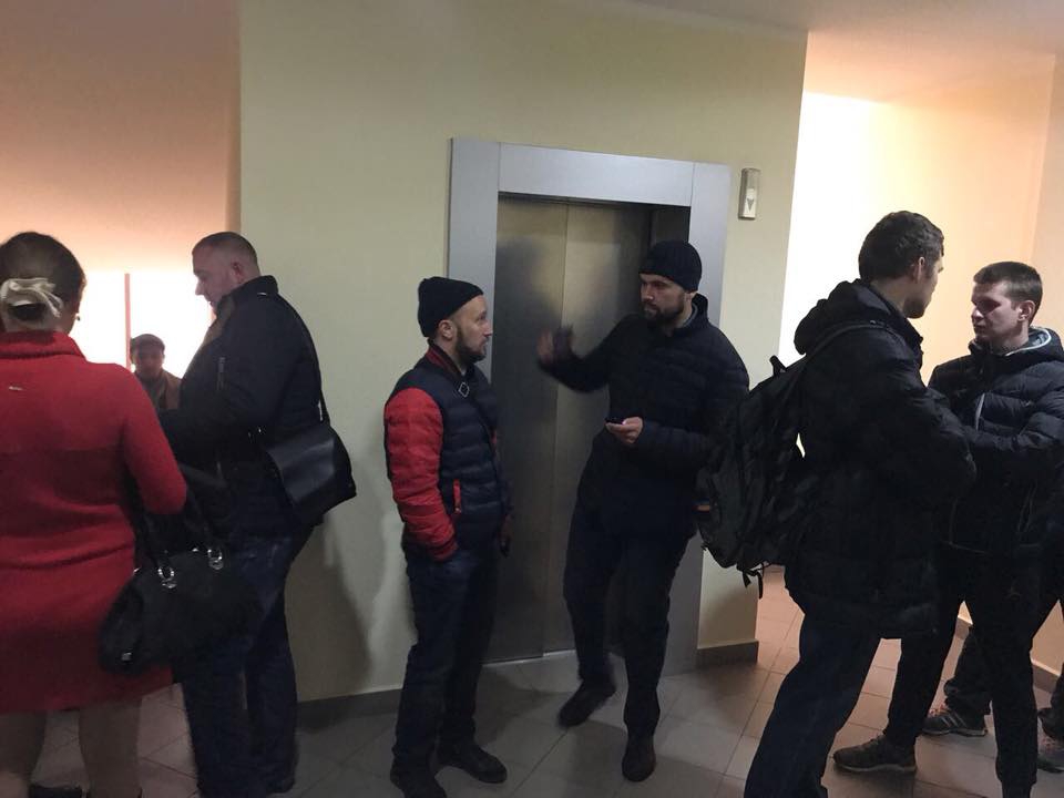 У сына Авакова проходит обыск - 86239 У сына Авакова проходит обыск - фото 86239