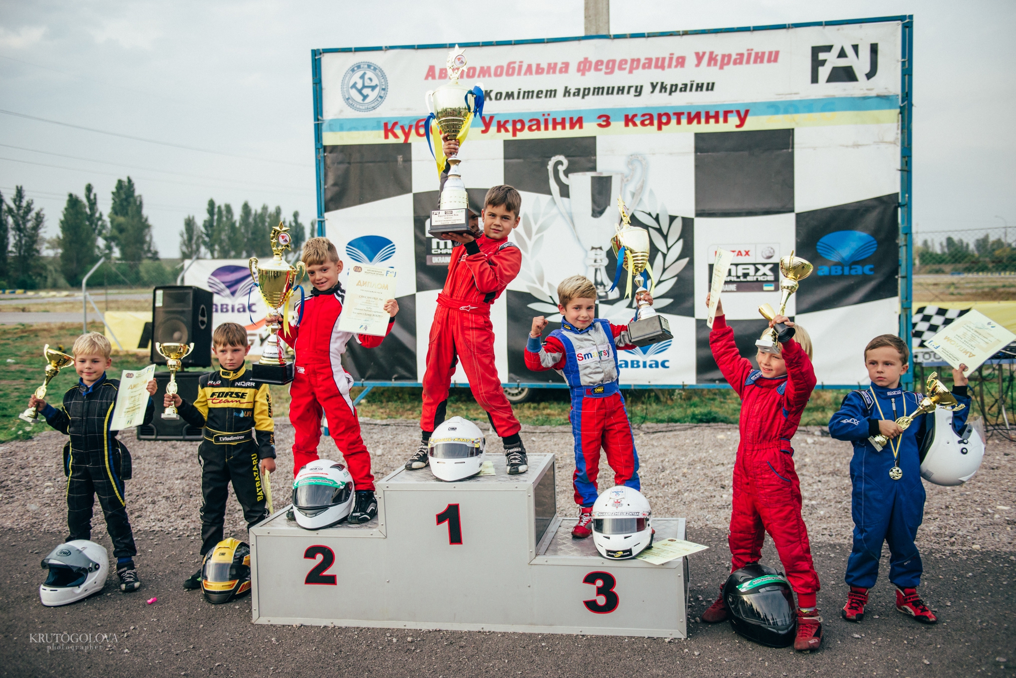 Сын Егора Крутоголова Лев стал Чемпионом Украины по гонками на картинге - фото 80051