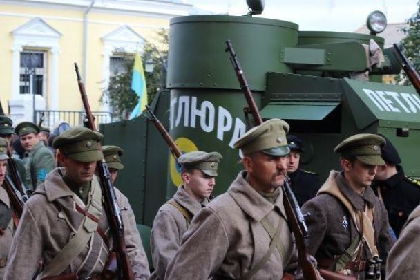 Как в Виннице открыли памятник Симону Петлюре - 81693 Как в Виннице открыли памятник Симону Петлюре - фото 81693