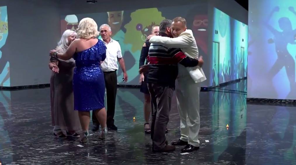Зважені та щасливі 7 сезон 13 выпуск: Алина Буць и Максим Письмиченко в стиле диско с родными - 92272 Зважені та щасливі 7 сезон 13 выпуск: Алина Буць и Максим Письмиченко в стиле диско с родными - фото 92272