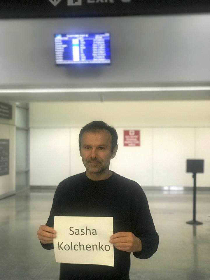 Вакарчук устроил акцию в поддержку украинских политзаключенных - 93008 Вакарчук устроил акцию в поддержку украинских политзаключенных - фото 93008