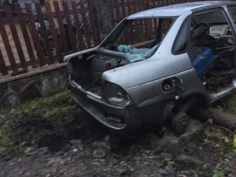 На Закарпатье подорвали автомобиль депутата, разоблачившего лесников-убийц рыси - 93106 На Закарпатье подорвали автомобиль депутата, разоблачившего лесников-убийц рыси - фото 93106