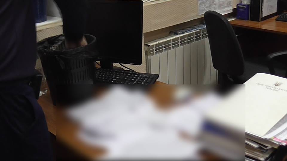 НАБУ опубликовало видео обысков в Минюсте - 95958 НАБУ опубликовало видео обысков в Минюсте - фото 95958