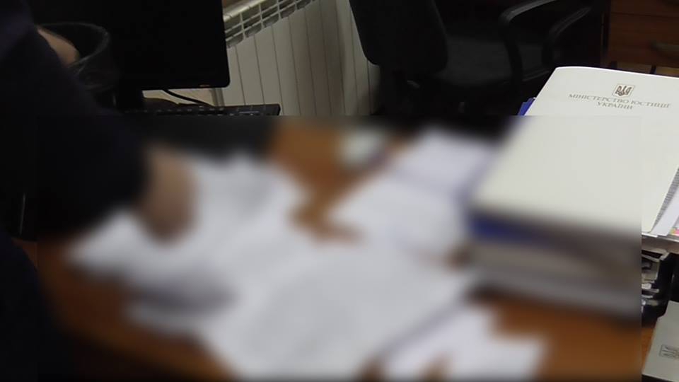 НАБУ опубликовало видео обысков в Минюсте - 95957 НАБУ опубликовало видео обысков в Минюсте - фото 95957