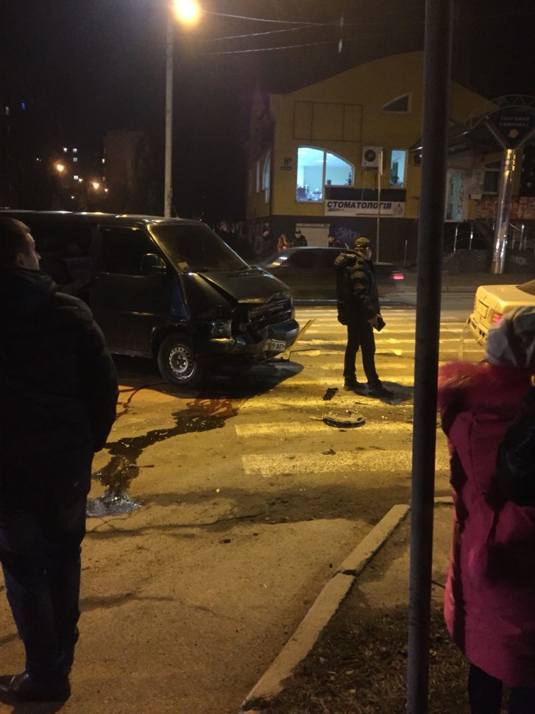 ДТП в Ивано-Франковске - 99538 ДТП в Ивано-Франковске - фото 99538
