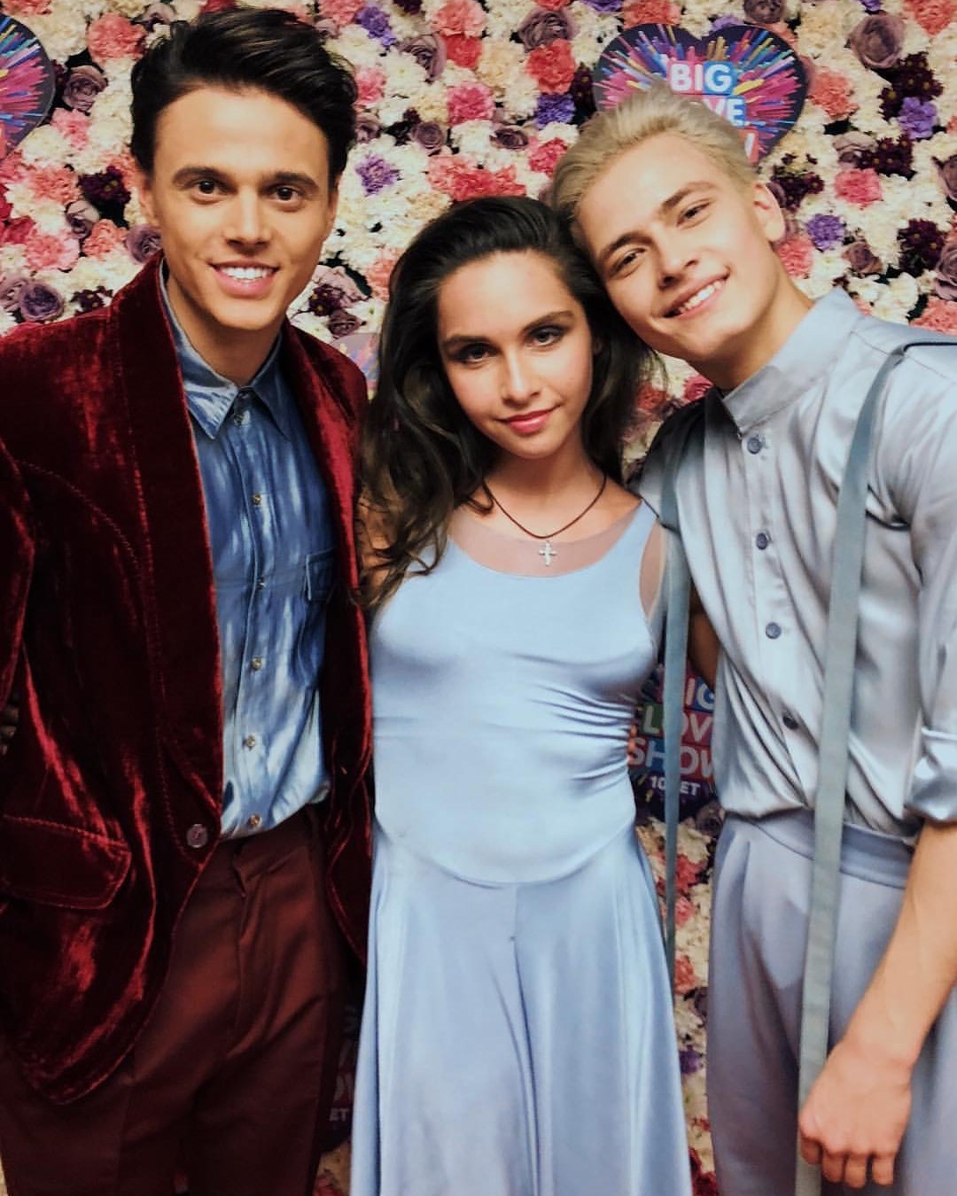 Big Love Show: Али Лорак, Лобода, Alekseev и Вера Брежнева выступили в Москве - 107983 Big Love Show: Али Лорак, Лобода, Alekseev и Вера Брежнева выступили в Москве - фото 107983