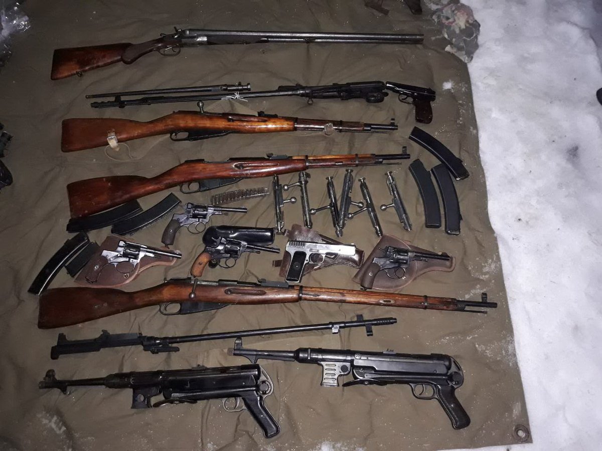 В Чернигове полицейский торговал оружием - 106043 В Чернигове полицейский торговал оружием - фото 106043