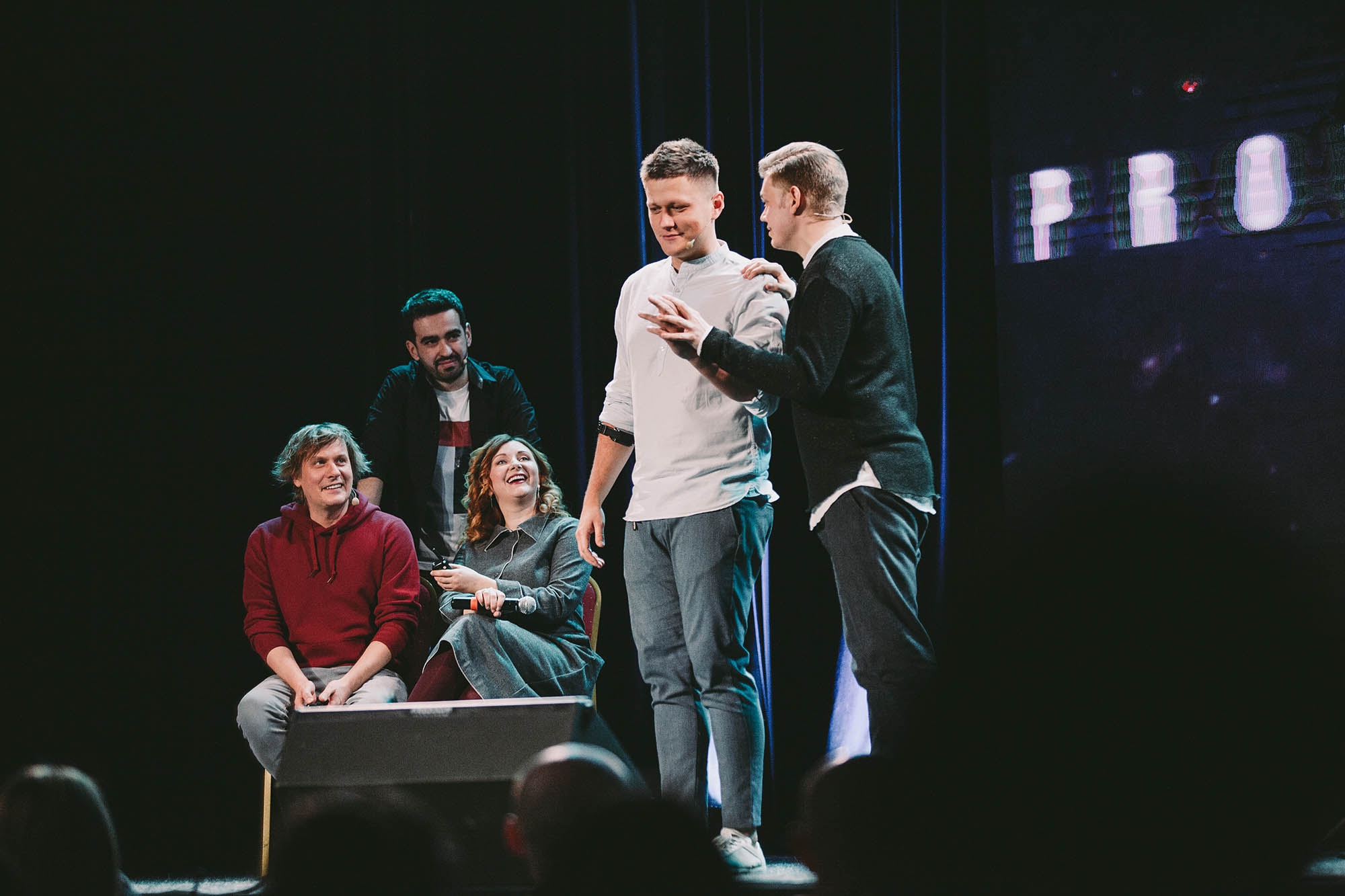 Improv Live Show: актеры 95 Квартал придумали новое шоу - 112153 Improv Live Show: актеры 95 Квартал придумали новое шоу - фото 112153
