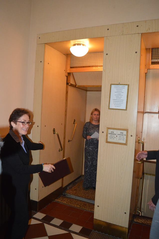 'Я боюсь': Москаль покатал посла США на уникальном лифте - 121530 'Я боюсь': Москаль покатал посла США на уникальном лифте - фото 121530