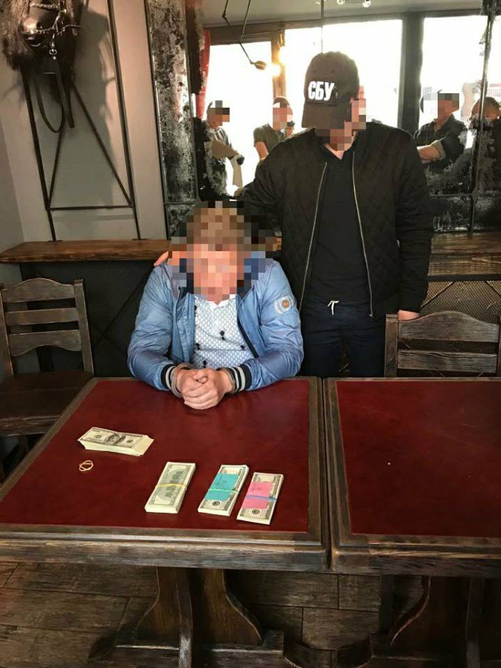 Столичный бизнесмен предлагал чиновнику КГГА $24 тысячи - 120171 Столичный бизнесмен предлагал чиновнику КГГА $24 тысячи - фото 120171