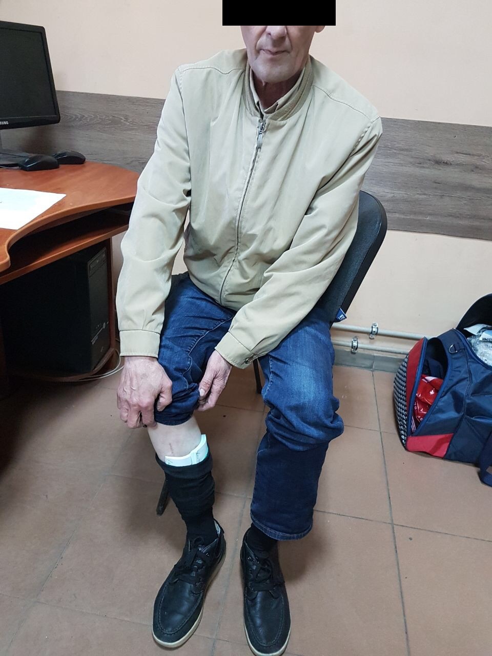 56-летний украинец пытался провезти через границу 25 тыс. евро в носках - 122455 56-летний украинец пытался провезти через границу 25 тыс. евро в носках - фото 122455