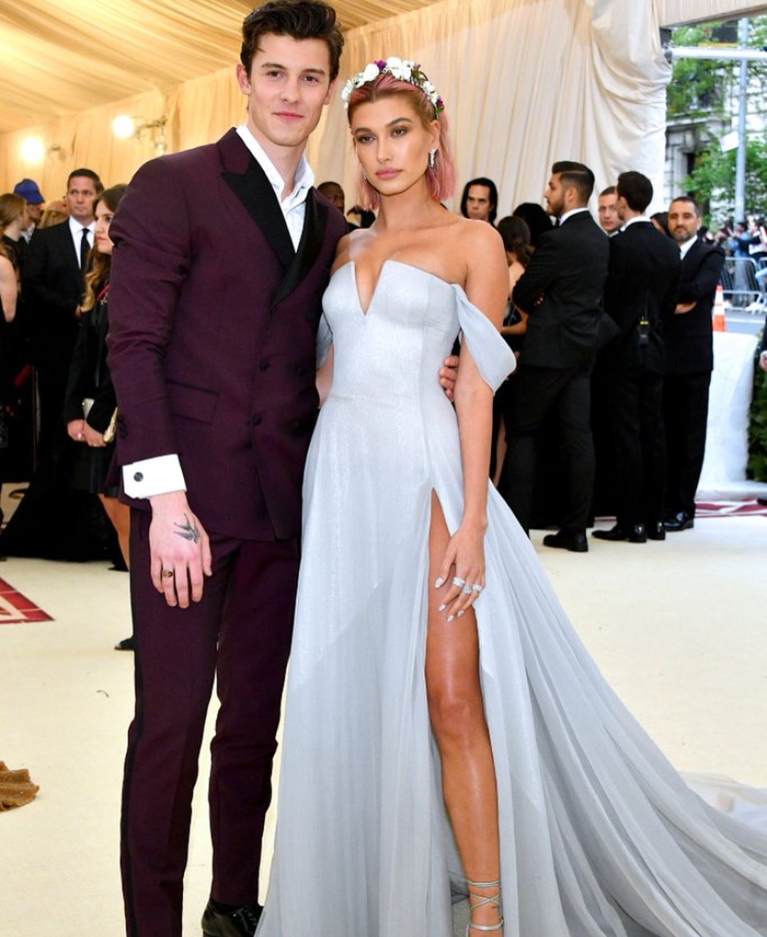 Met Gala-2018: лучшие наряды от известных личностей - 123800 Met Gala-2018: лучшие наряды от известных личностей - фото 123800