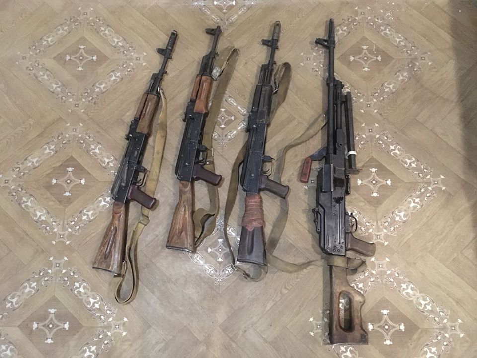Украинские военные взяли в плен троих боевиков - 126200 Украинские военные взяли в плен троих боевиков - фото 126200