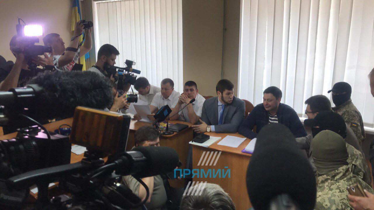 Обыски в РИА Новости-Украина: Почему СБУ взялась за русских пропагандистов - 125545 Обыски в РИА Новости-Украина: Почему СБУ взялась за русских пропагандистов - фото 125545