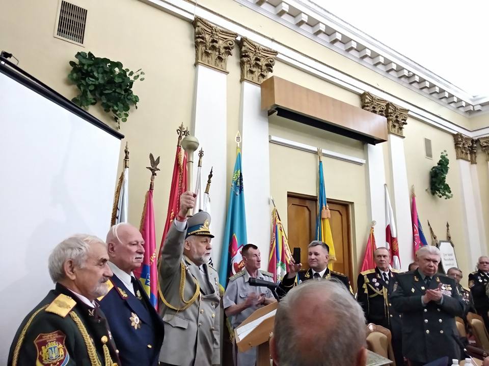 Бывший нардеп провозгласил себя гетманом и насмешил соцсети - 126226 Бывший нардеп провозгласил себя гетманом и насмешил соцсети - фото 126226