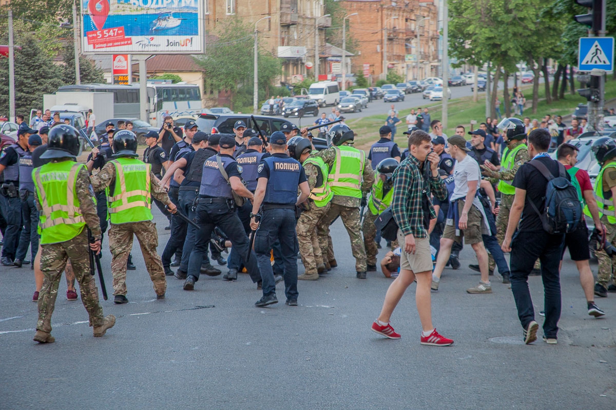 Хибна тривога: Чому Дніпро-2018 не повторив долю Одеси-2014 - 124145 Хибна тривога: Чому Дніпро-2018 не повторив долю Одеси-2014 - фото 124145
