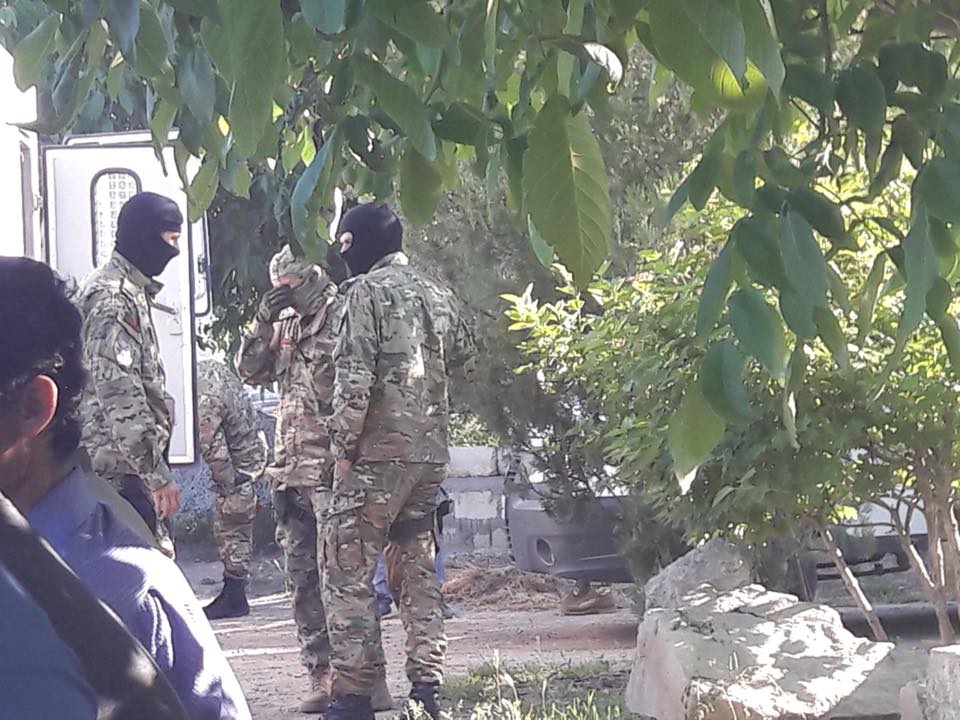 Оккупанты проводят новые обыски у крымских татар - 126207 Оккупанты проводят новые обыски у крымских татар - фото 126207