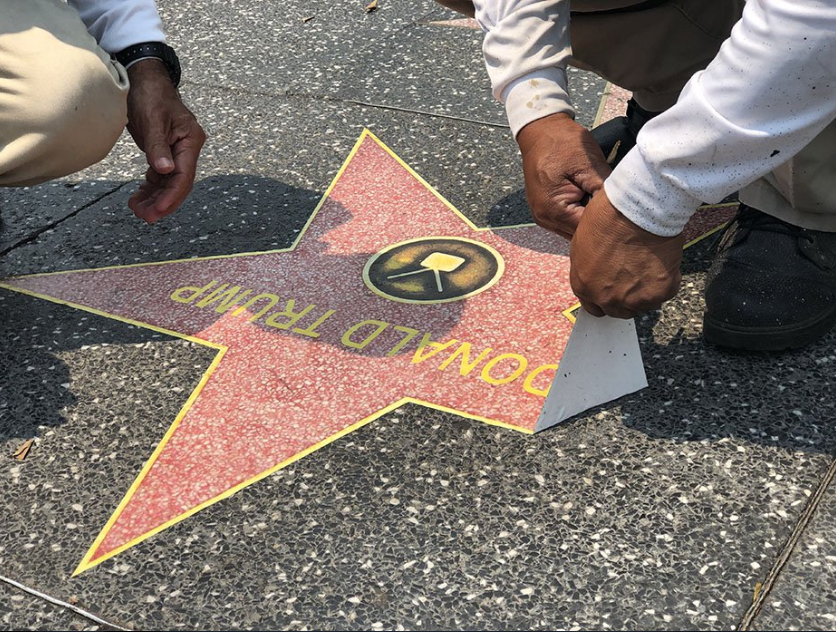 На Аллее славы в Голливуде появилось около 50 звезд в поддержку Трампа - фото 140656