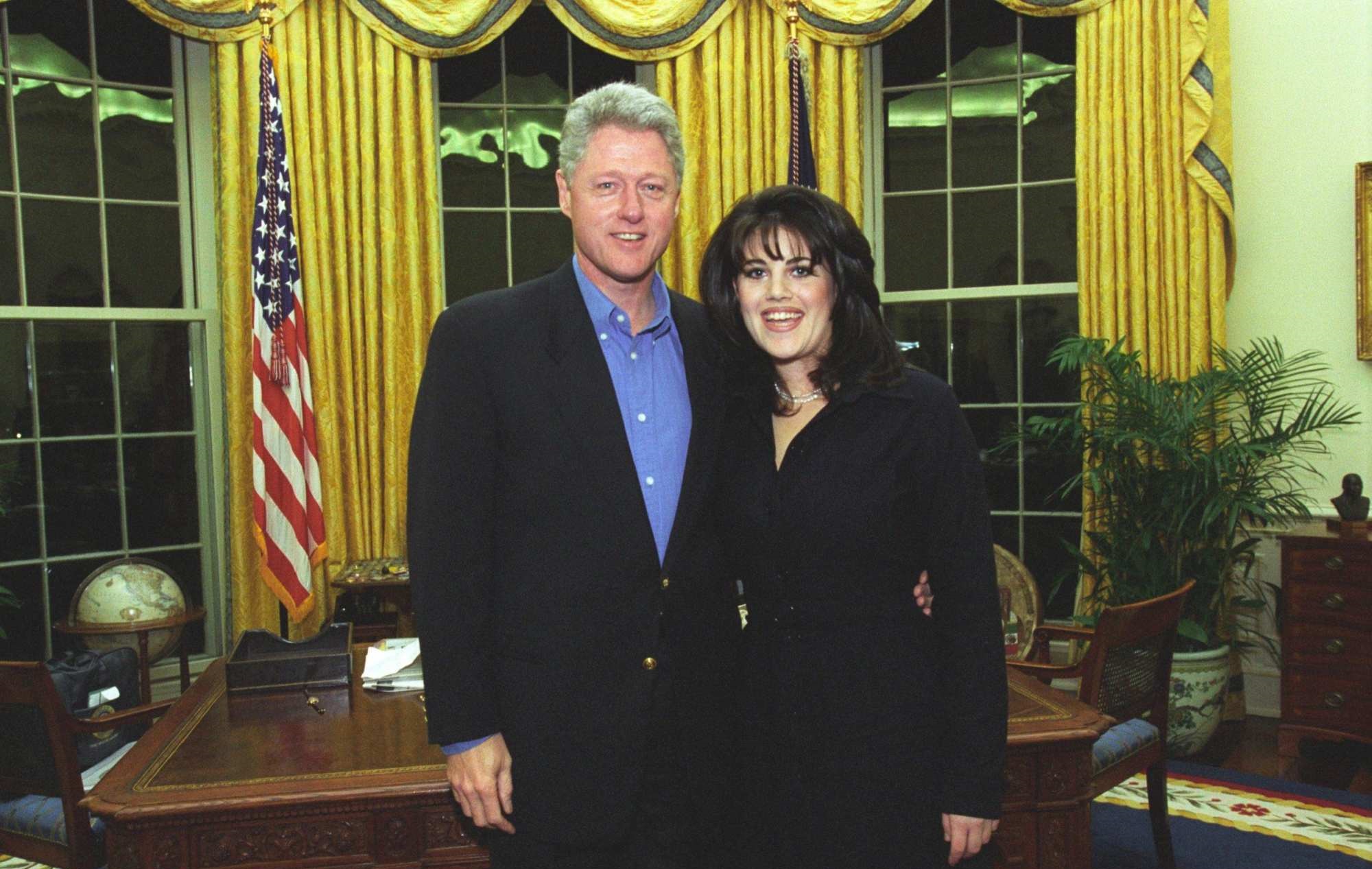 Любовница президента США хочет лично извиниться перед его женой за секс-скандал - фото 159143