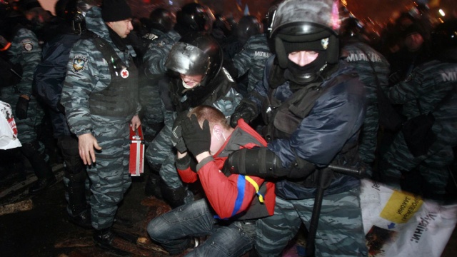 29 ноября - годовщина избиения студентов на Евромайдане - фото 161863