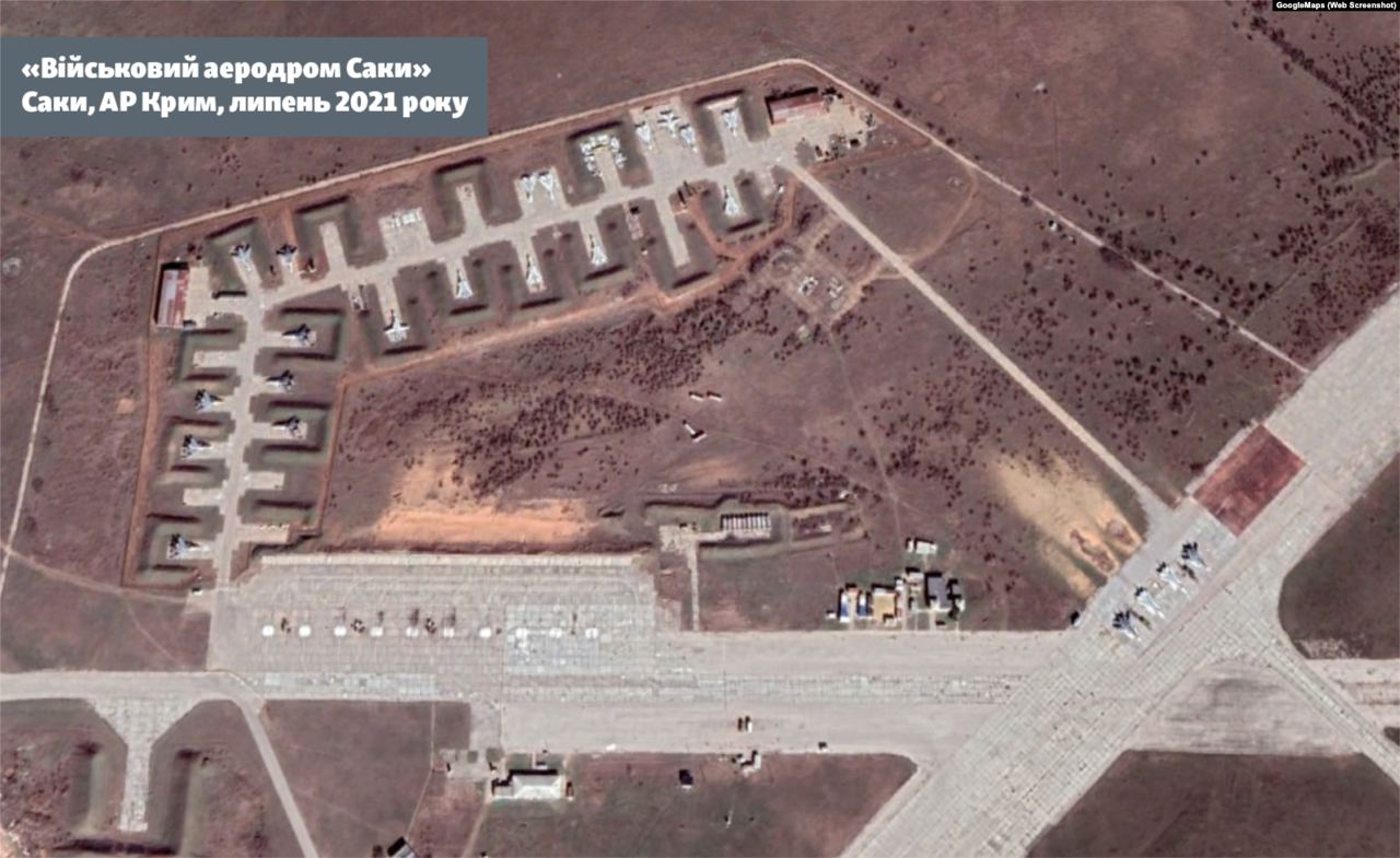 Хтось серед білого дня знищив базу росіян в окупованому Криму - фото 211670