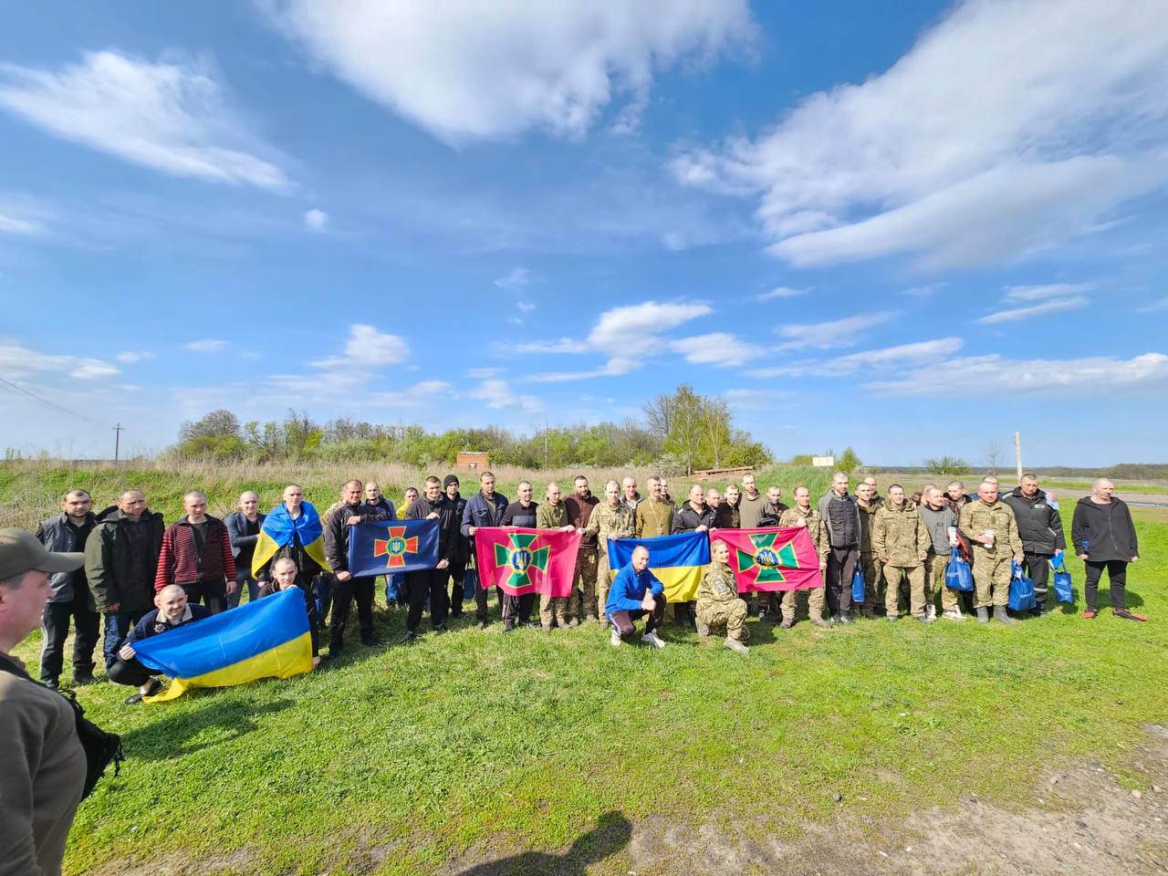 Україна повернула з руського полону 44 бранців - фото 213594