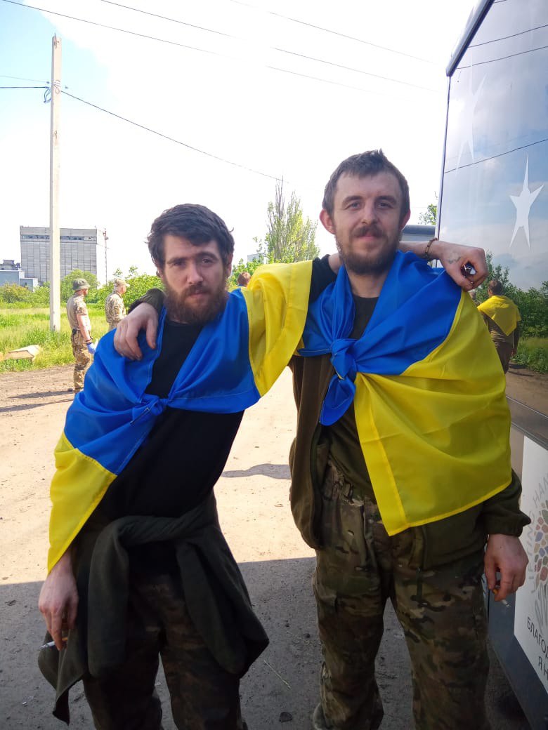 Україна повернула з руського полону 106 захисників Бахмуту - фото 213816