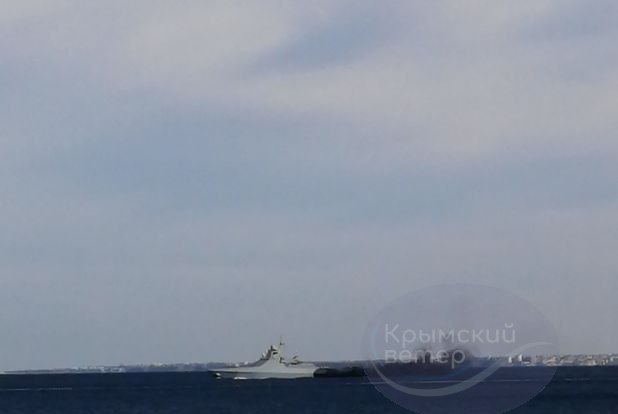 Руські кораблі у Чорному морі уражені украінїськими дронами - фото 214797