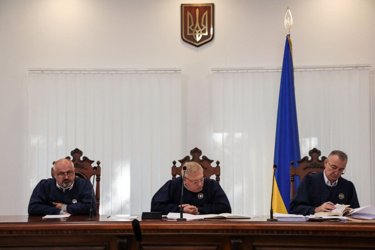 Одразу 4 судді Київського апеляційного суду погоріли на хабарі - фото 215108