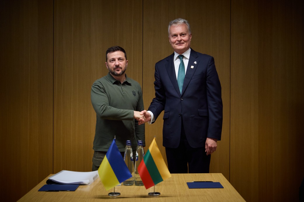Україна підписала безпекові угоди з Литвою та Естонією - фото 216288