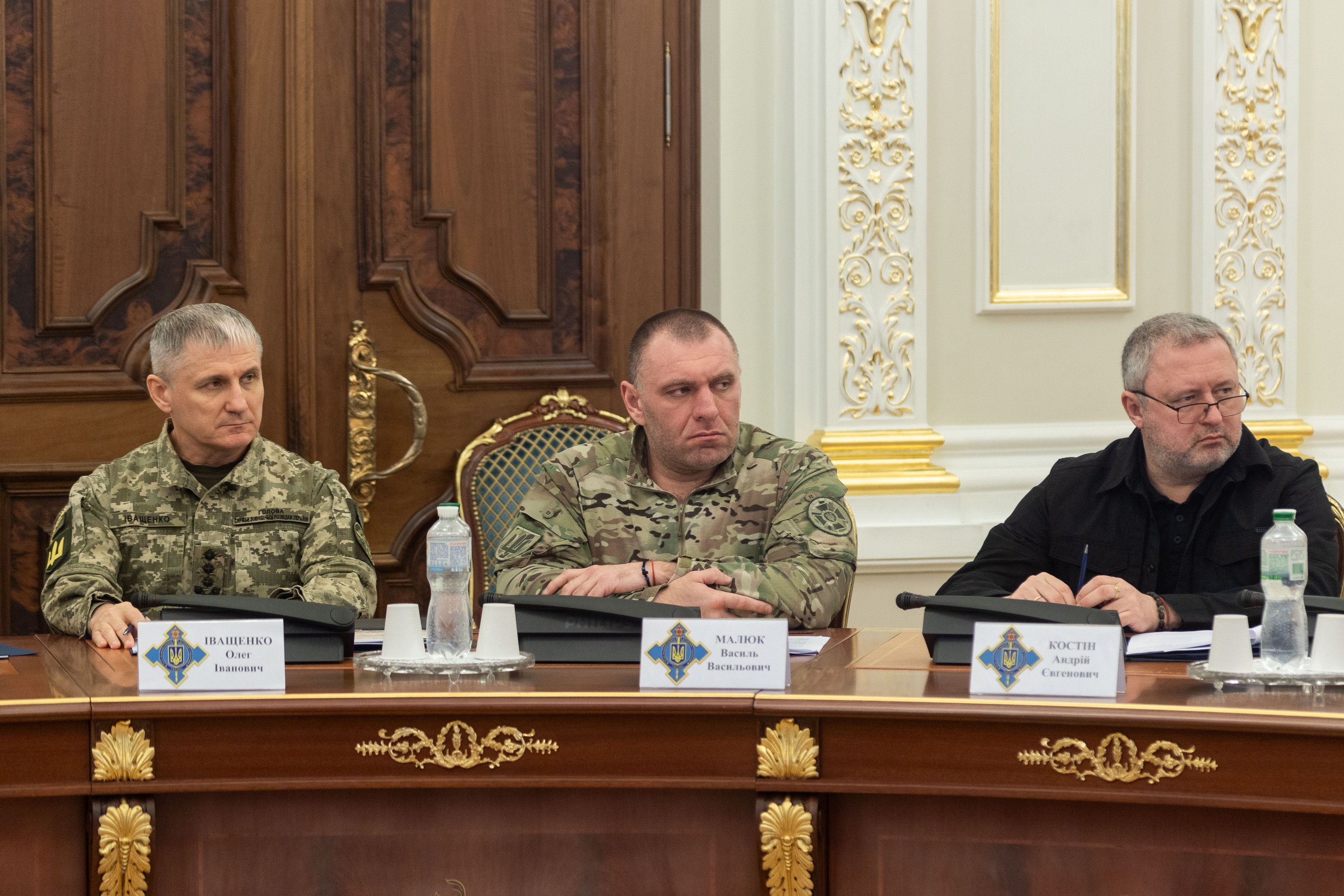 Генпрокурор Костін пішов у відставку через фейкових інвалідів - фото 216917