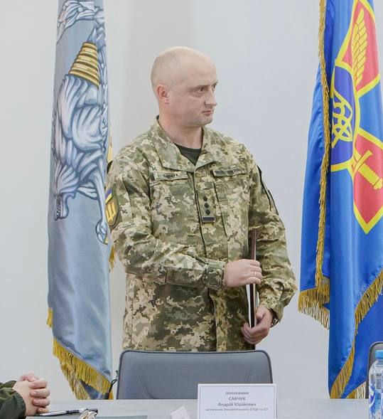 СБУ та поліція проводять обшуки у Закарпатському ТЦК, у воєнкома вже проблеми - 218762 СБУ та поліція проводять обшуки у Закарпатському ТЦК, у воєнкома вже проблеми - фото 218762