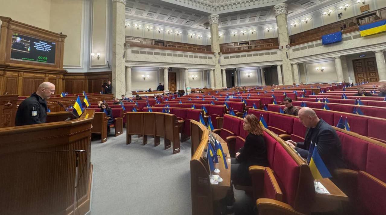 В Україні через обстріли росіян змінюють правила комендантської години - фото 218819