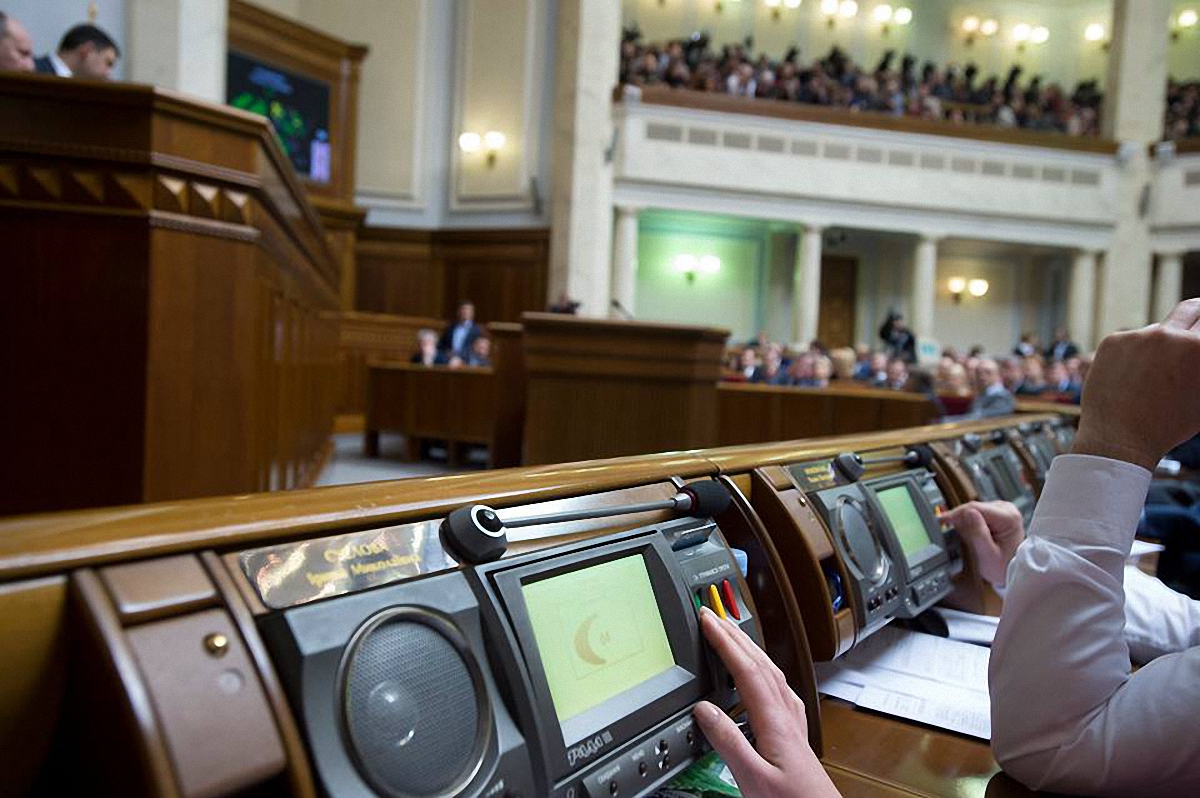 Депутаты ввели квоты на радио для украинской музыки - фото 1