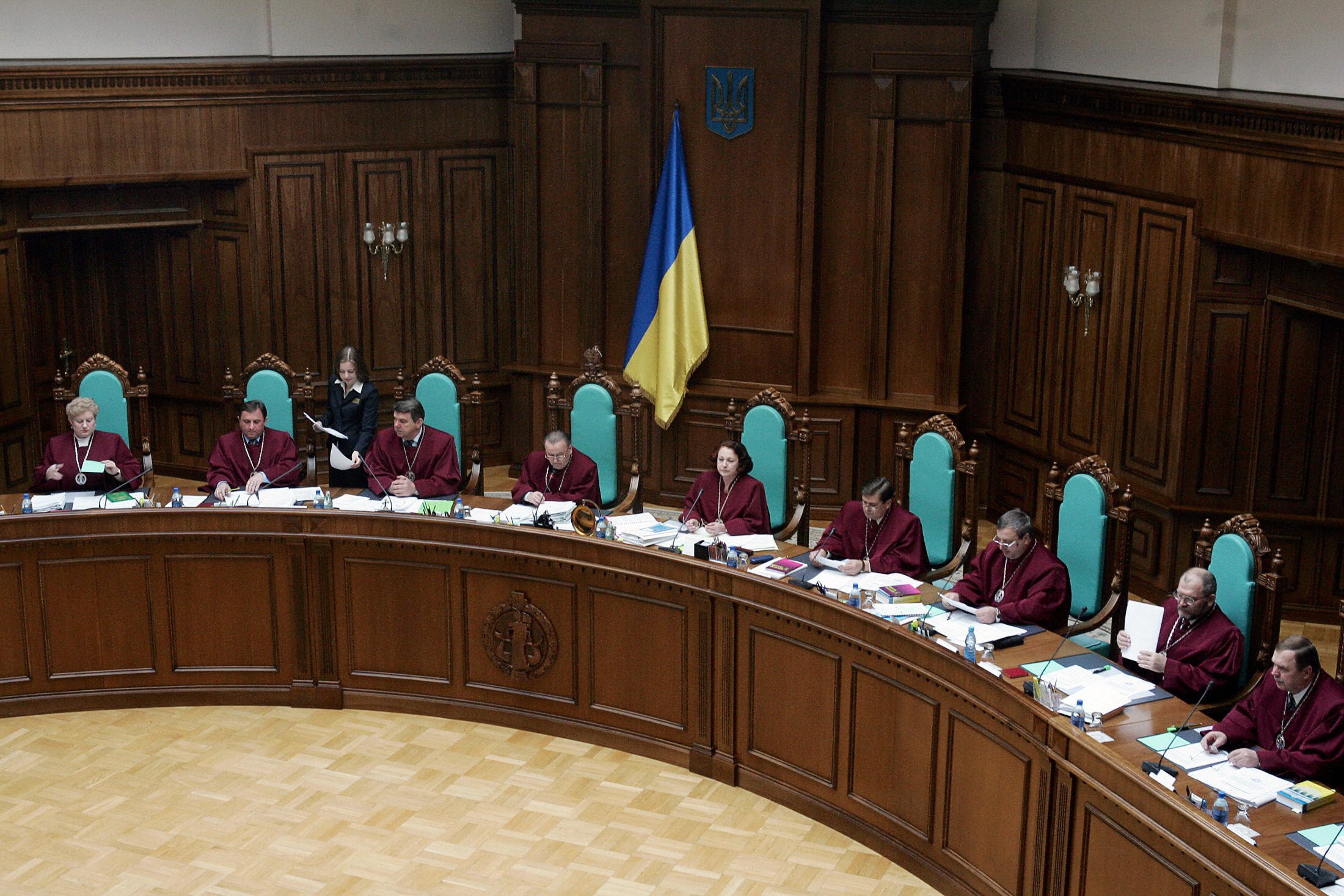 Конституционный суд Украины - фото 1