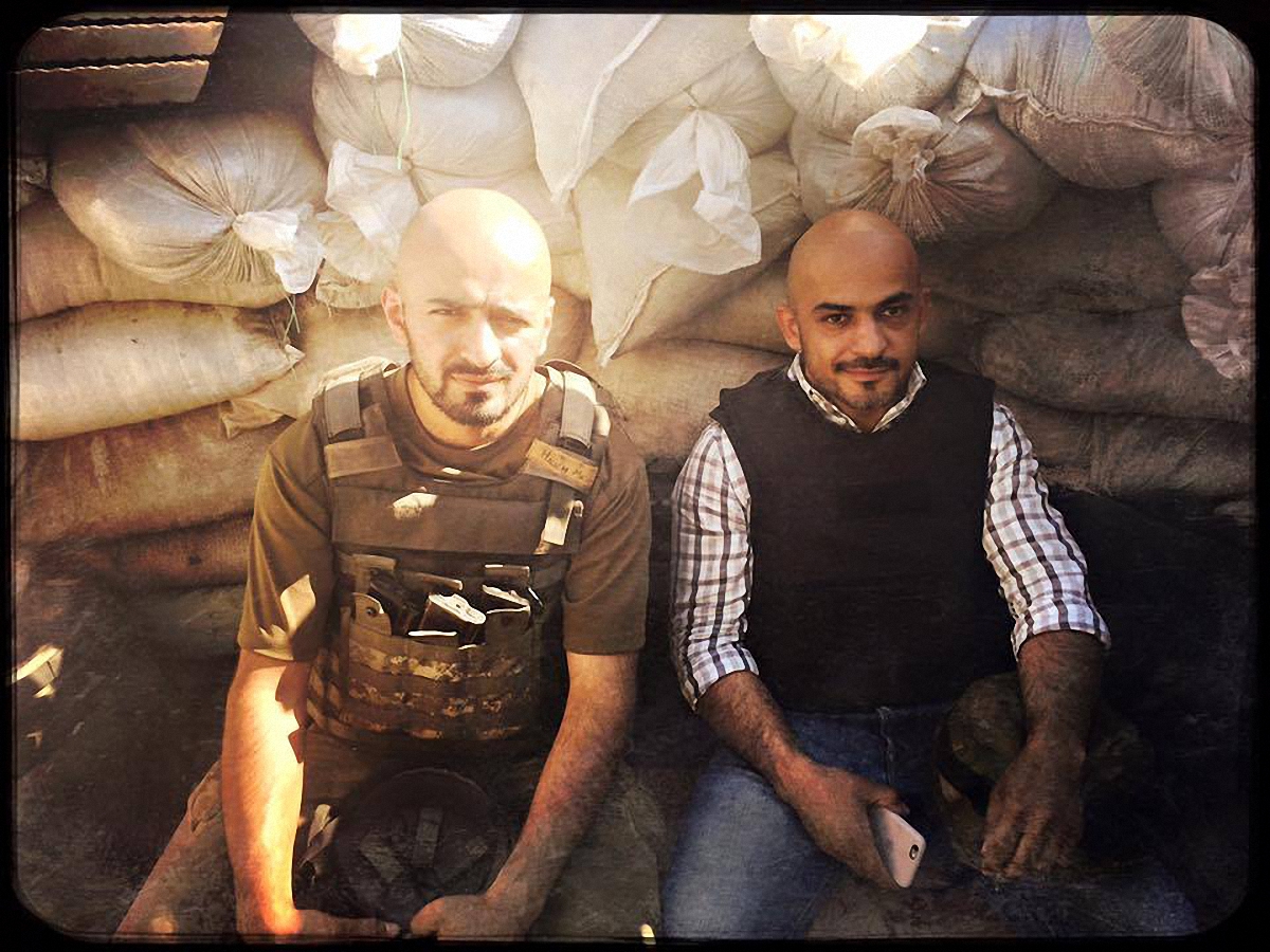 Маси Найем и его брат Мустафа в зоне АТО - фото 1