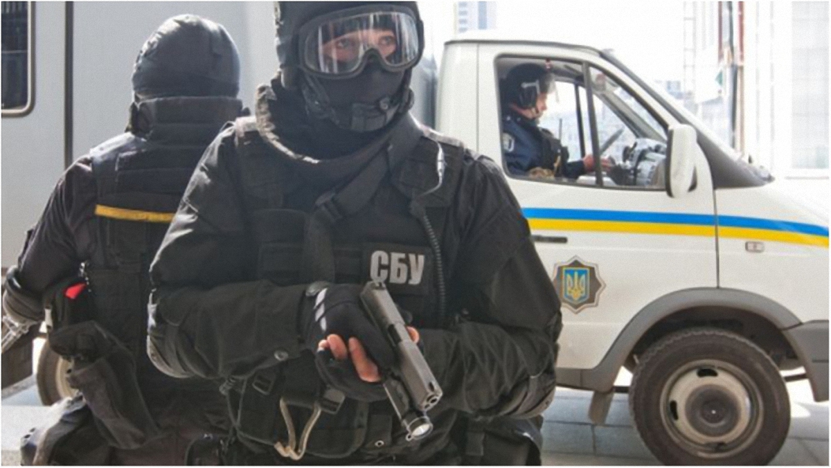 В Луганской области задержали двоих информаторов "народной милиции ЛНР" - фото 1