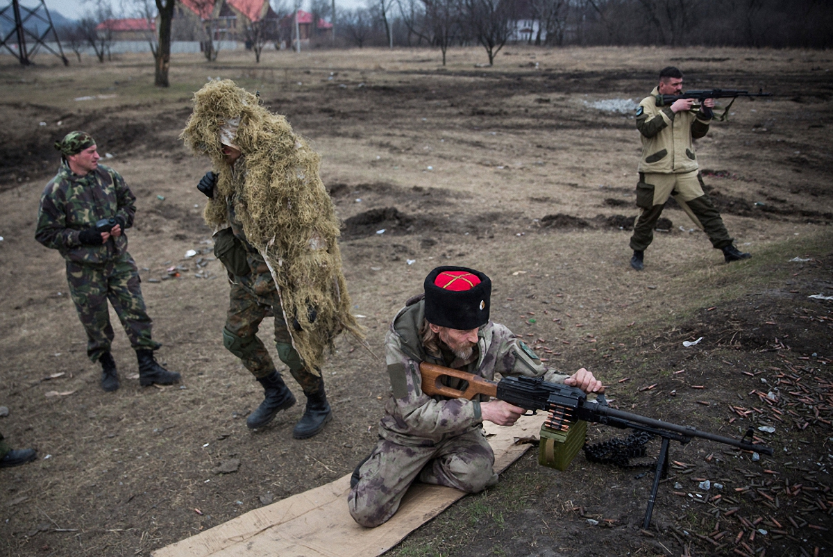 Российские СМИ сотрудничают с боевиками - фото 1
